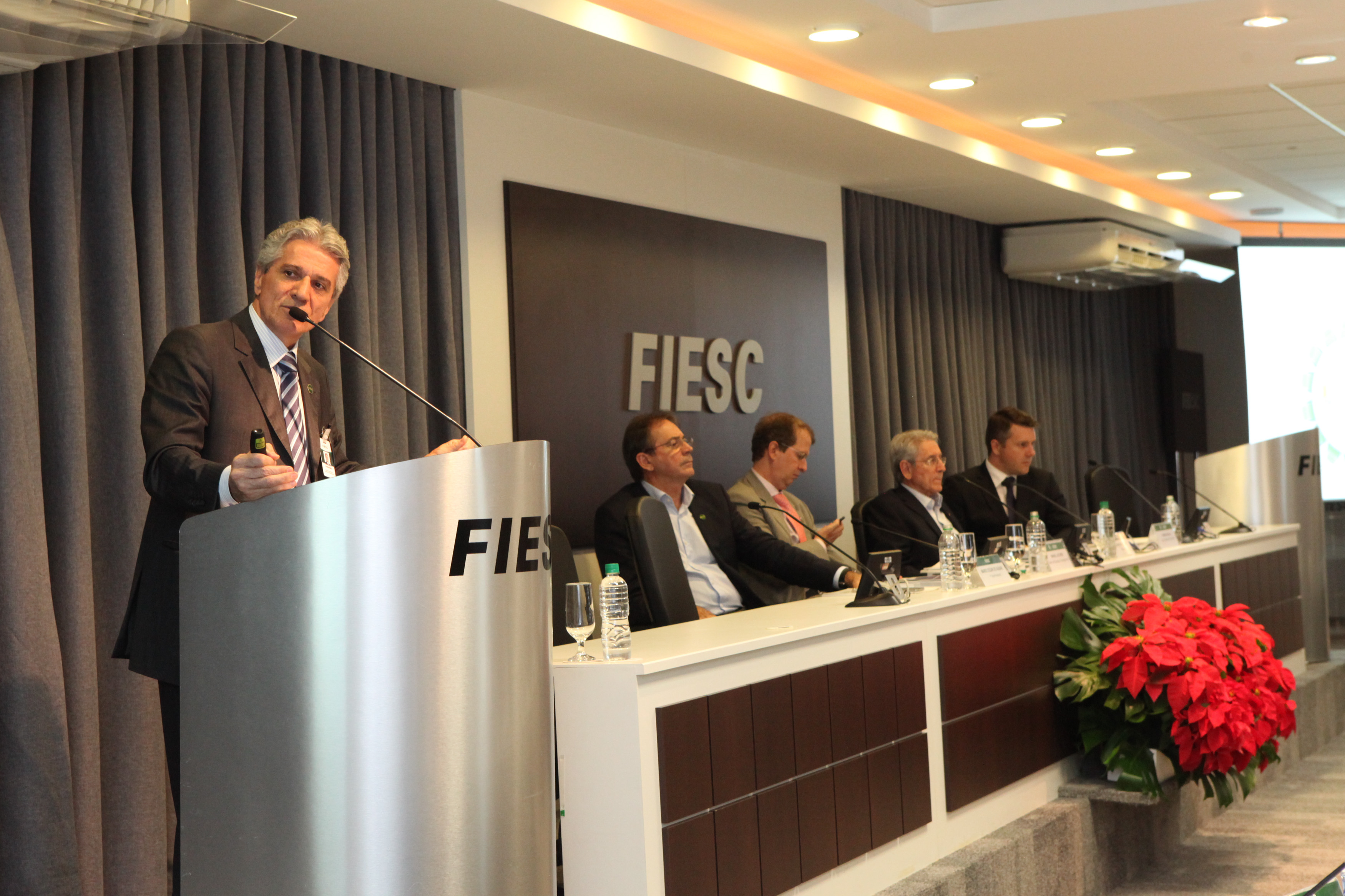 Imagem 2145 no node 4100