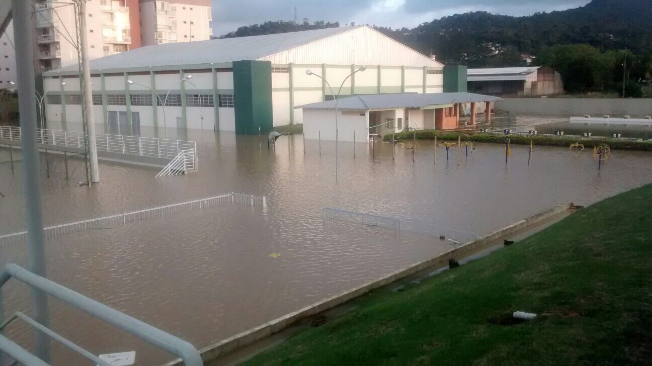 Imagem 1871 no node 3864