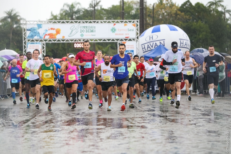 Largada foi realizada no Centro Esportivo do SESI. Foto: Thiago Braga