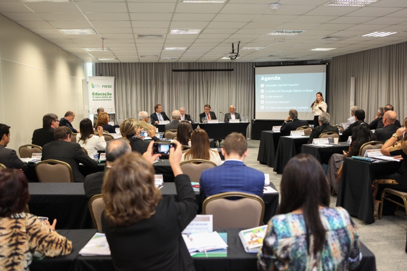 Reunião foi realizada em Florianópolis nesta terça (27). Foto: Filipe Scotti