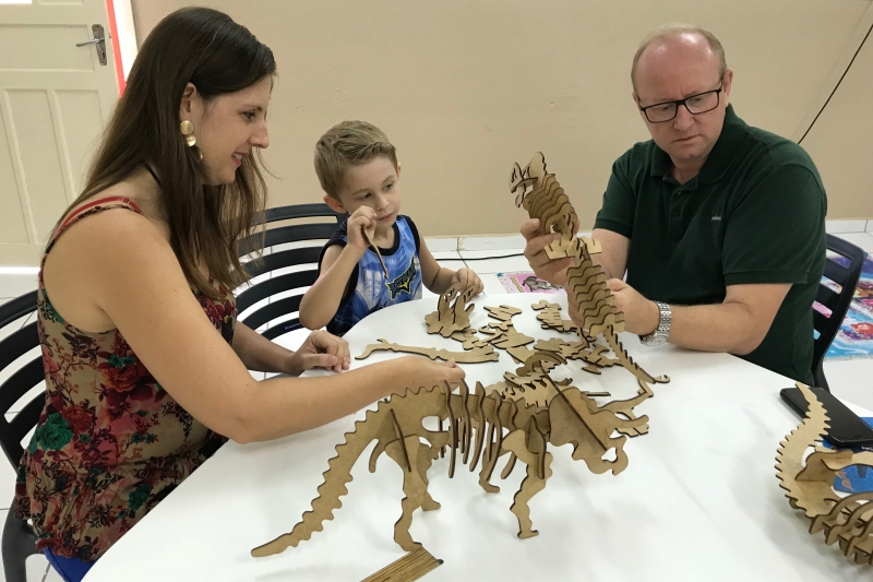 Djanira acompanha agora o filho nas atividades escolares. Foto: Elida Ruivo
