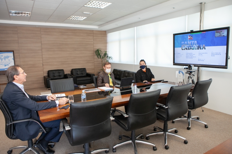 Presidente da FIESC, Mario Cezar de Aguiar, apresentou as oportunidades de negócios que Santa Catarina oferece (Foto: Filipe Scotti)