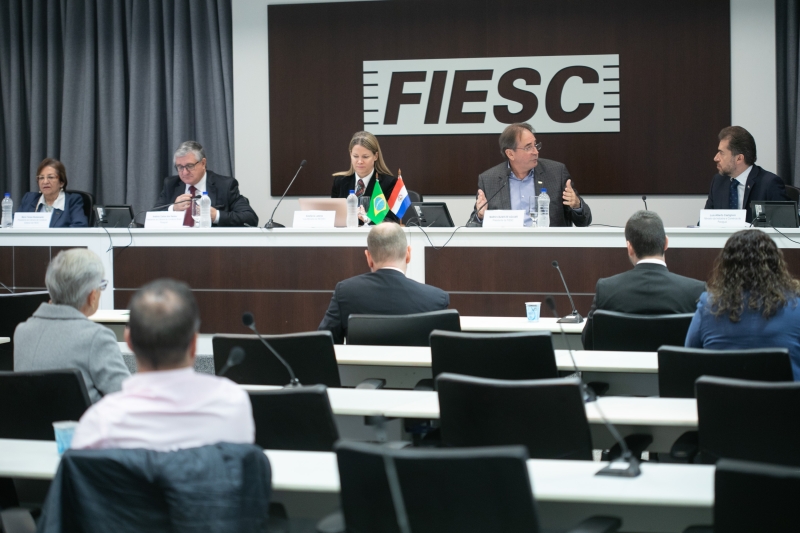 Reunião foi realizada na FIESC, em Florianópolis (foto: Filipe Scotti)