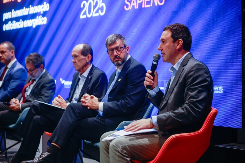 Fórum reforça papel da inovação e da qualificação no setor de energia elétrica