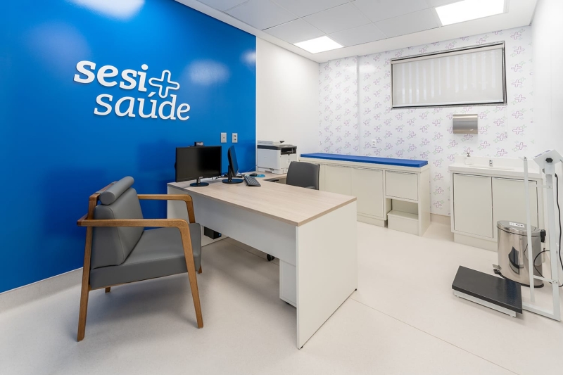 Cinco consultórios para atendimento médico, odontológico e vacina