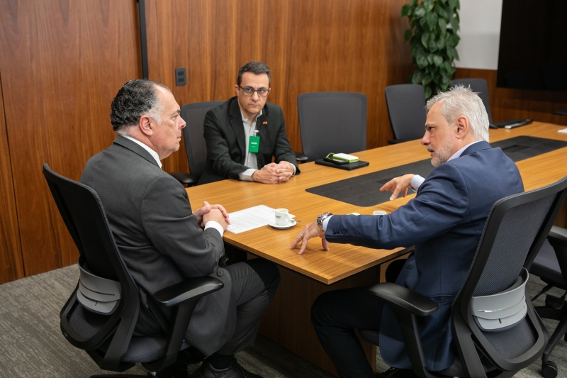 Reunião debateu redução de tarifas de portos às exportadoras. (Foto: Filipe Scotti)