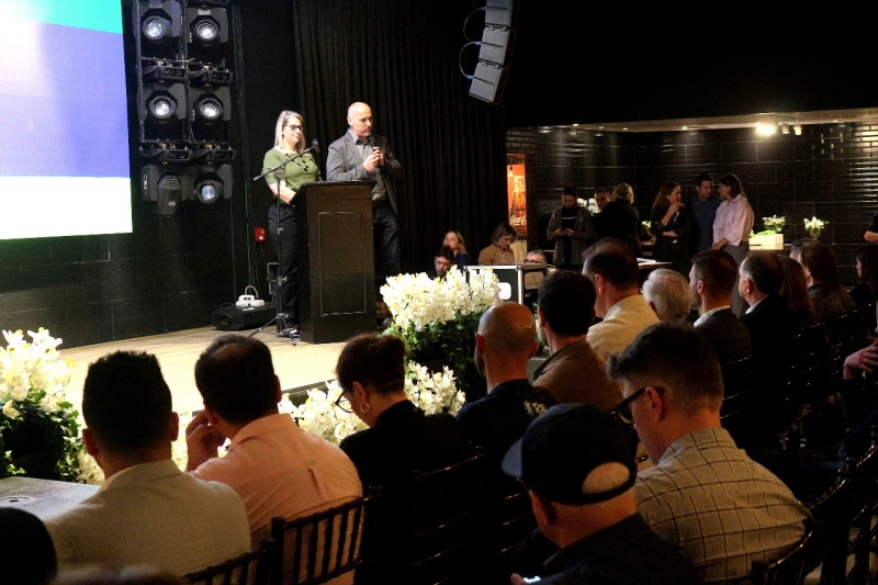 Rio do Sul lança programa com o SENAI para formar jovens em tecnologia e inovação